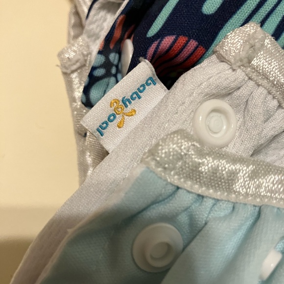 Newborn Mixed Cloth Diaper Bundle - Picture 3 of 12